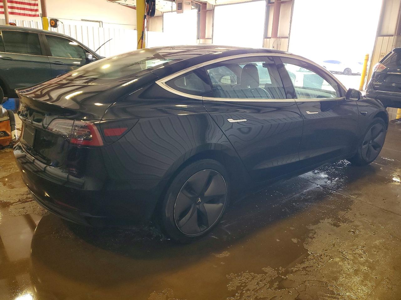 2019 TESLA MODEL 3 photo 3