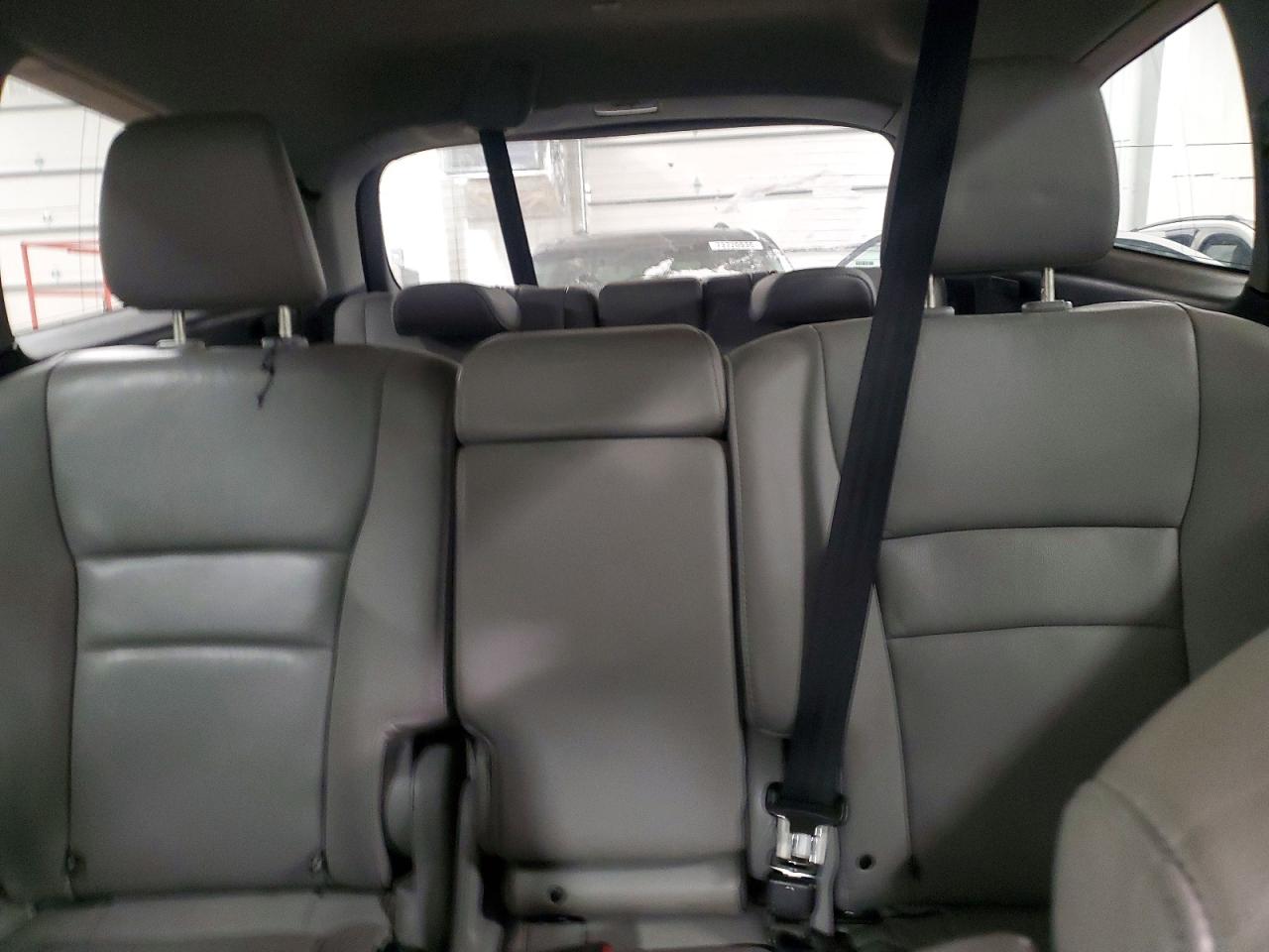 2016 HONDA PILOT EXLN photo 10