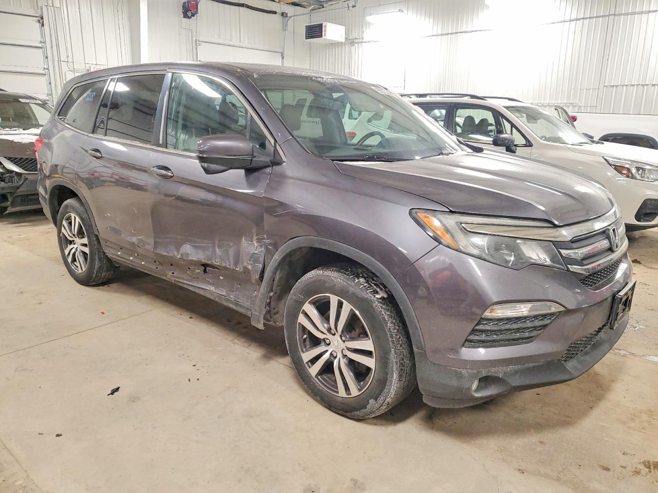 2016 HONDA PILOT EXLN photo 4