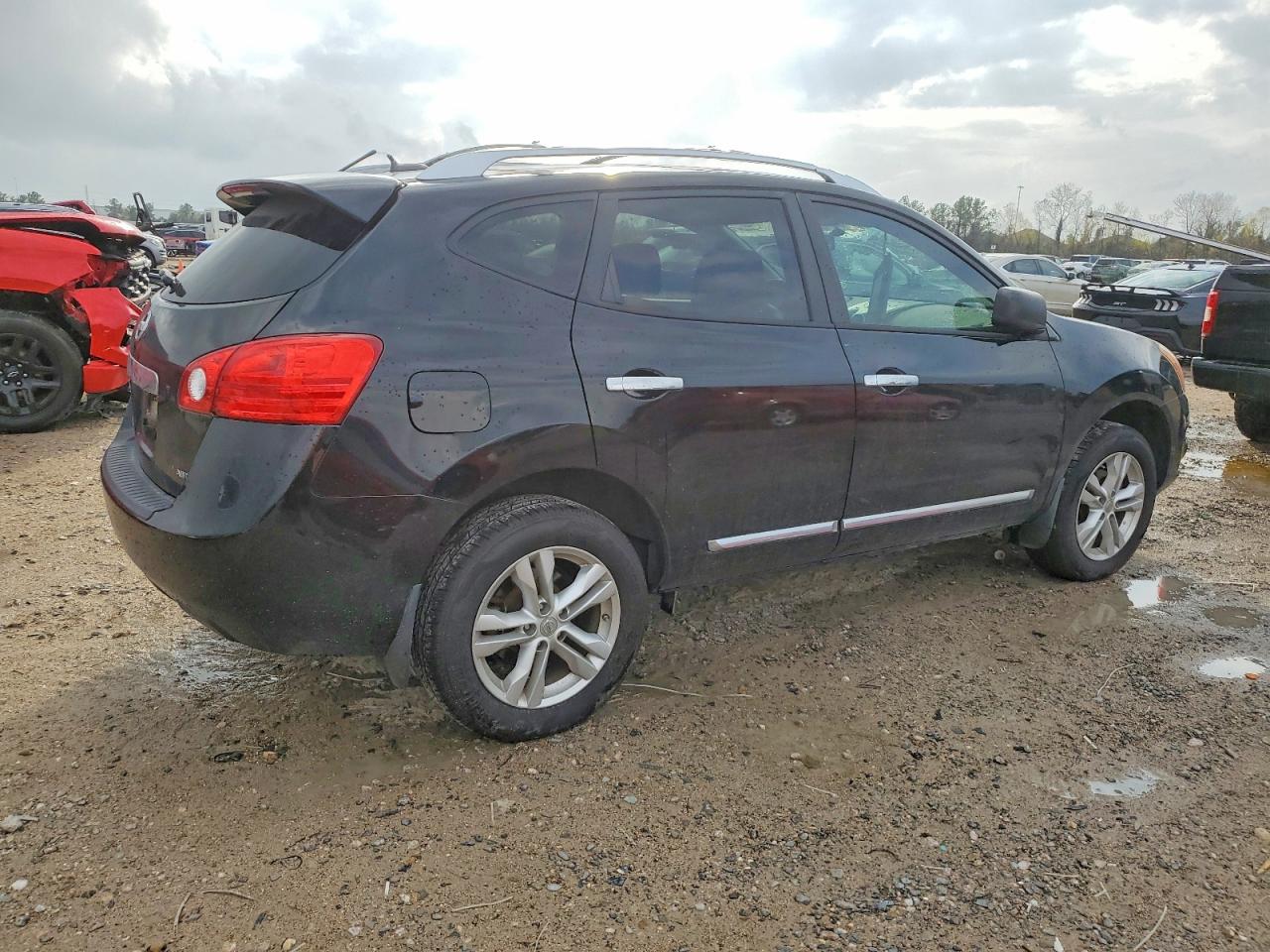 2015 NISSAN ROGUE SELECT S photo 3