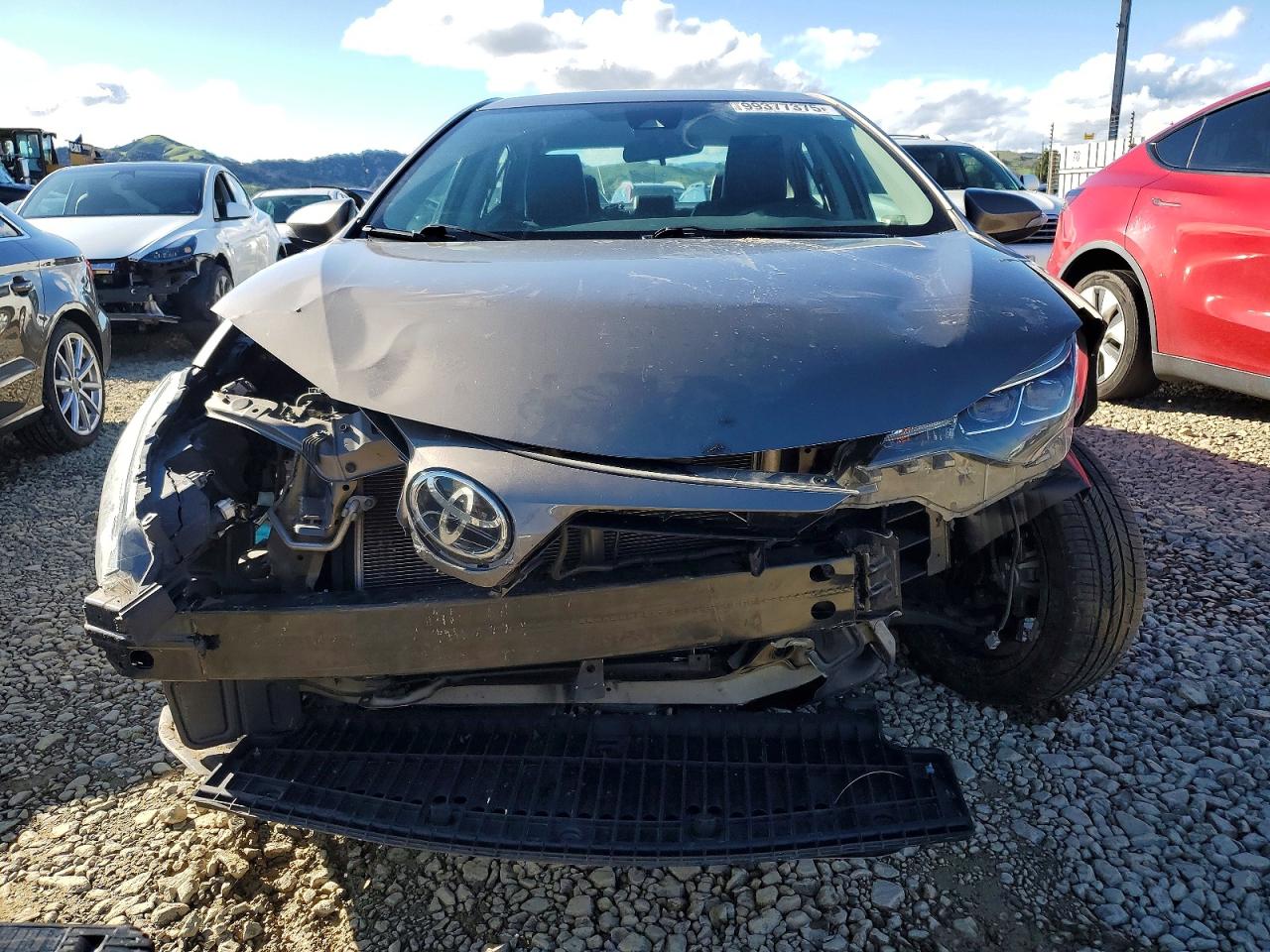 2017 TOYOTA COROLLA L photo 5