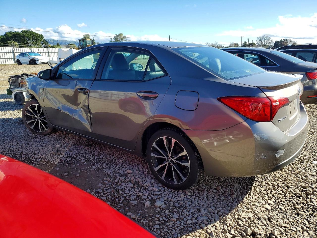 2017 TOYOTA COROLLA L photo 2