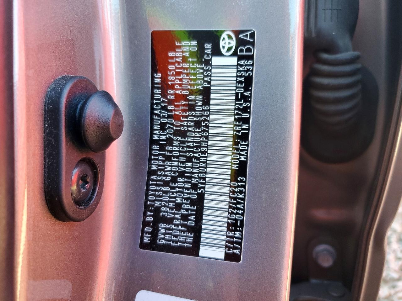 2017 TOYOTA COROLLA L photo 12