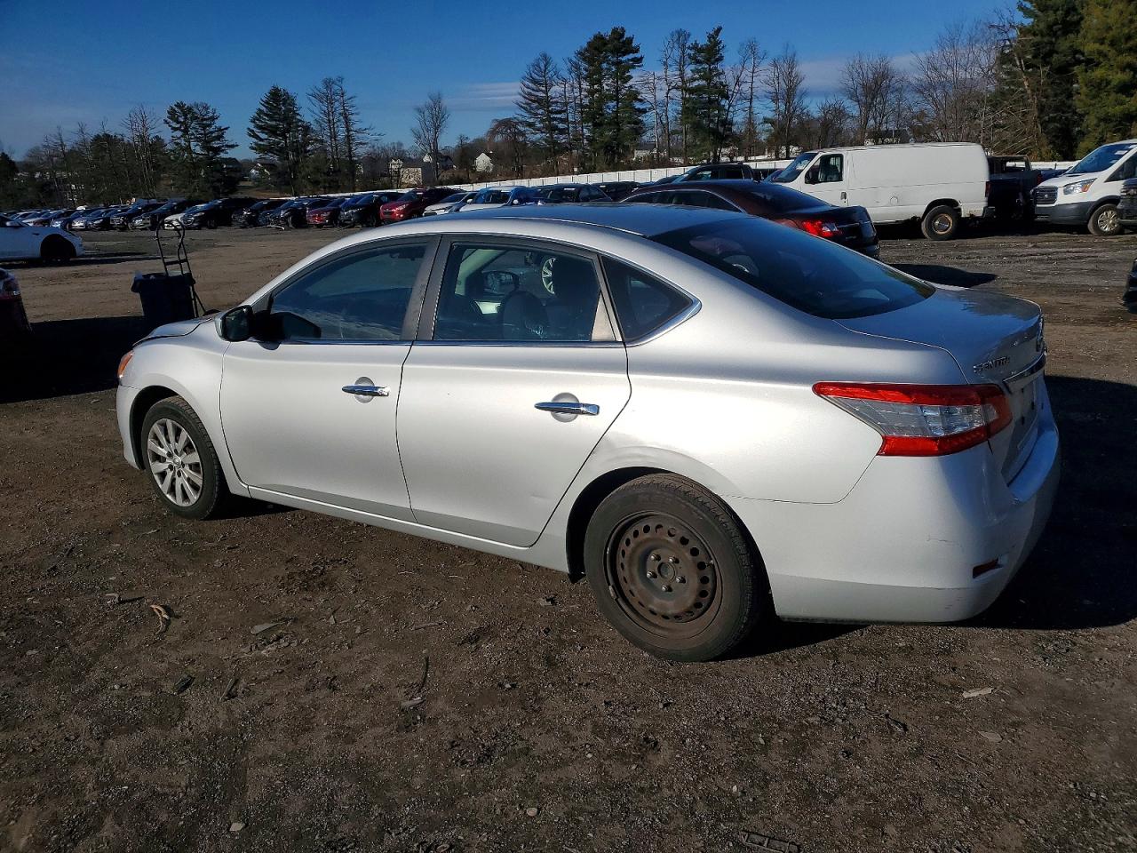 2013 NISSAN SENTRA S photo 2