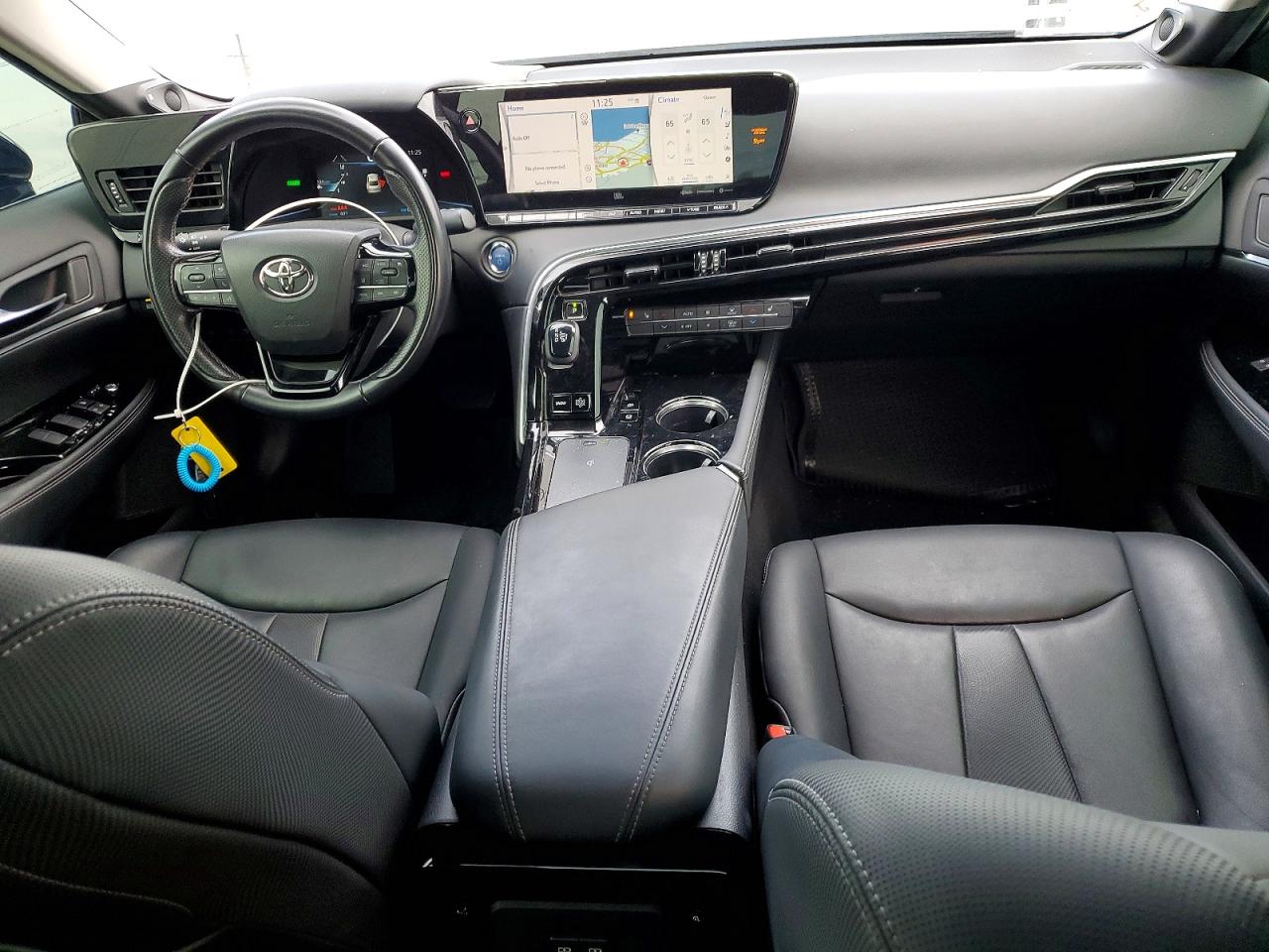 2021 TOYOTA MIRAI XLE photo 8
