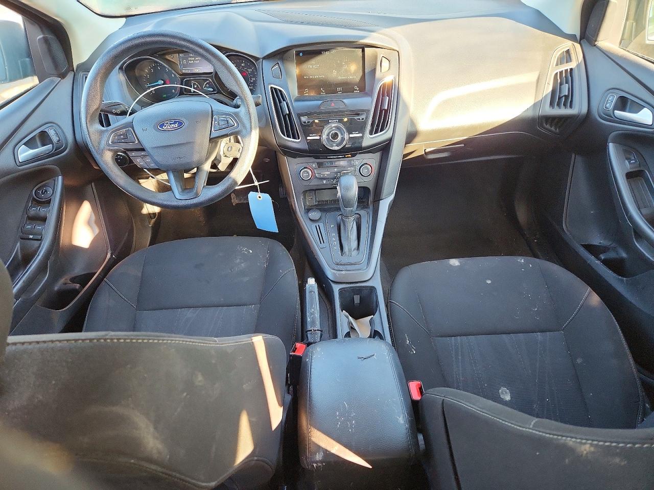 2018 FORD FOCUS SEL photo 8