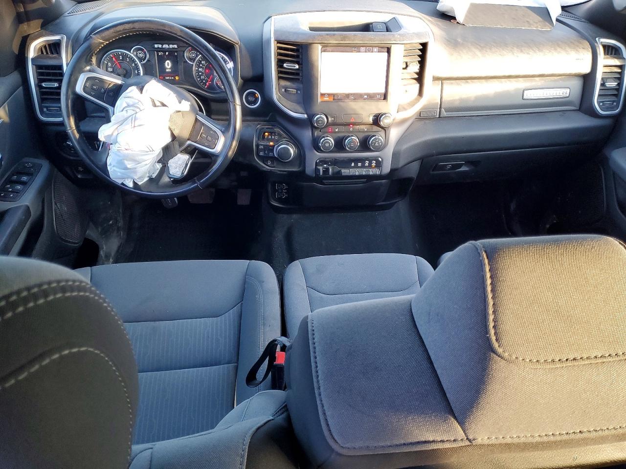 2023 RAM 1500 BIG HORN/LONE STAR photo 8