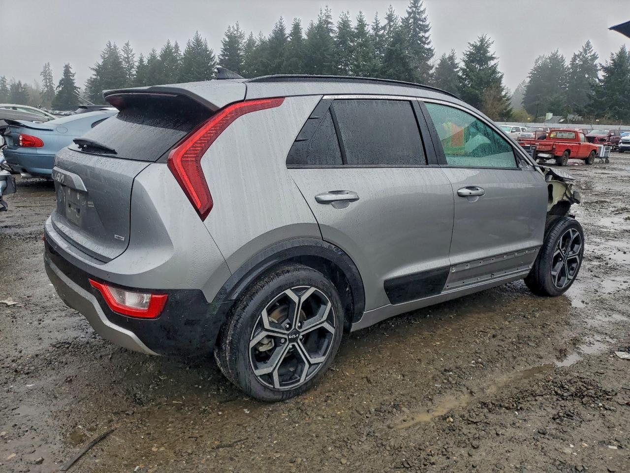 2023 KIA NIRO EX photo 5