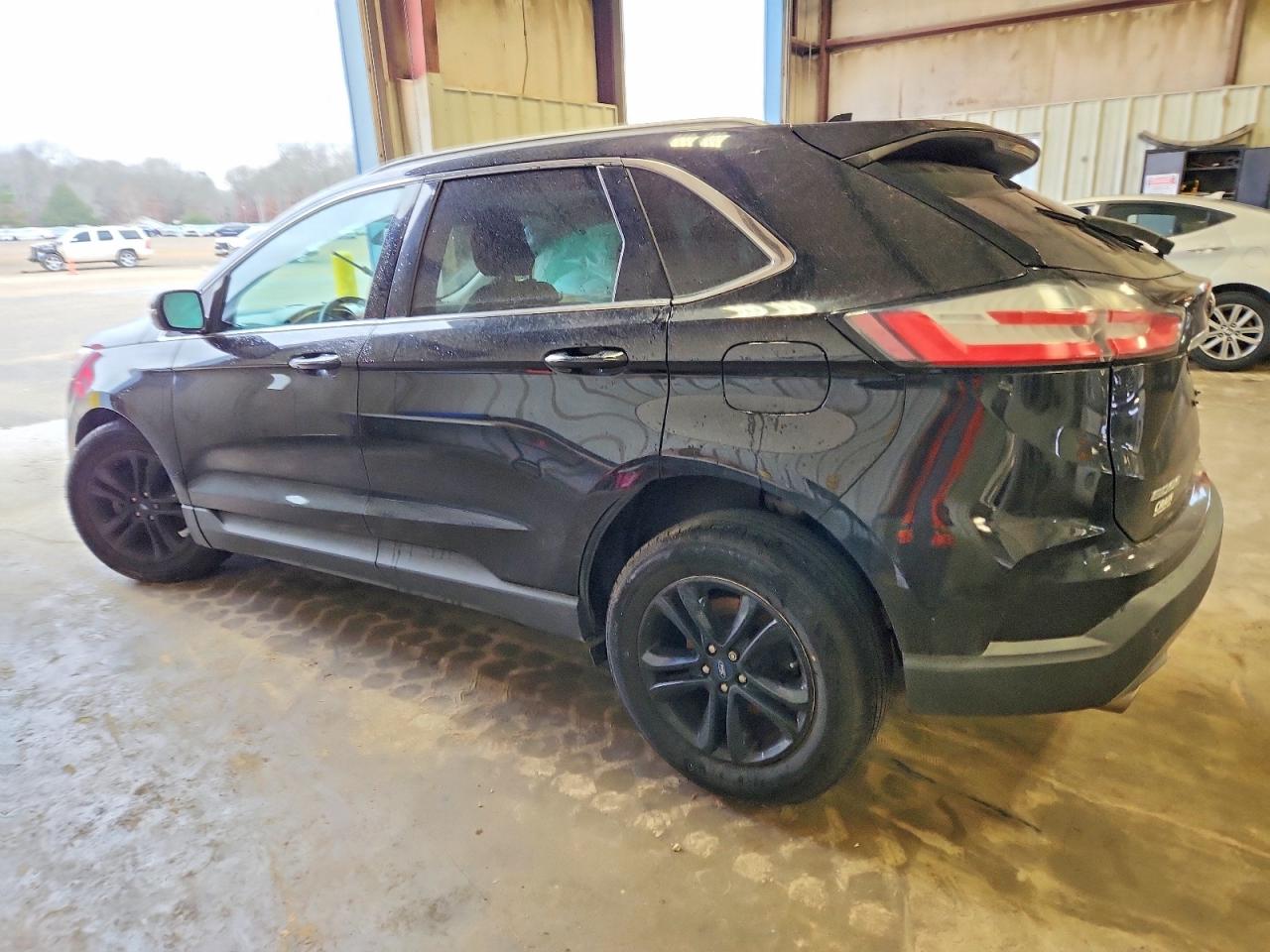 2019 FORD EDGE SEL photo 2