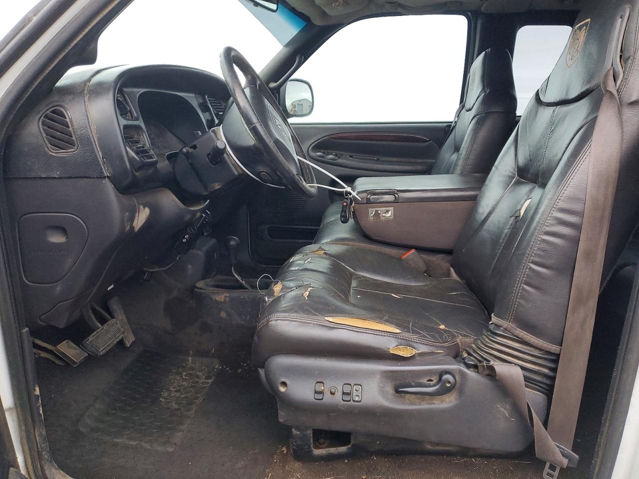 2001 DODGE RAM 1500 photo 7