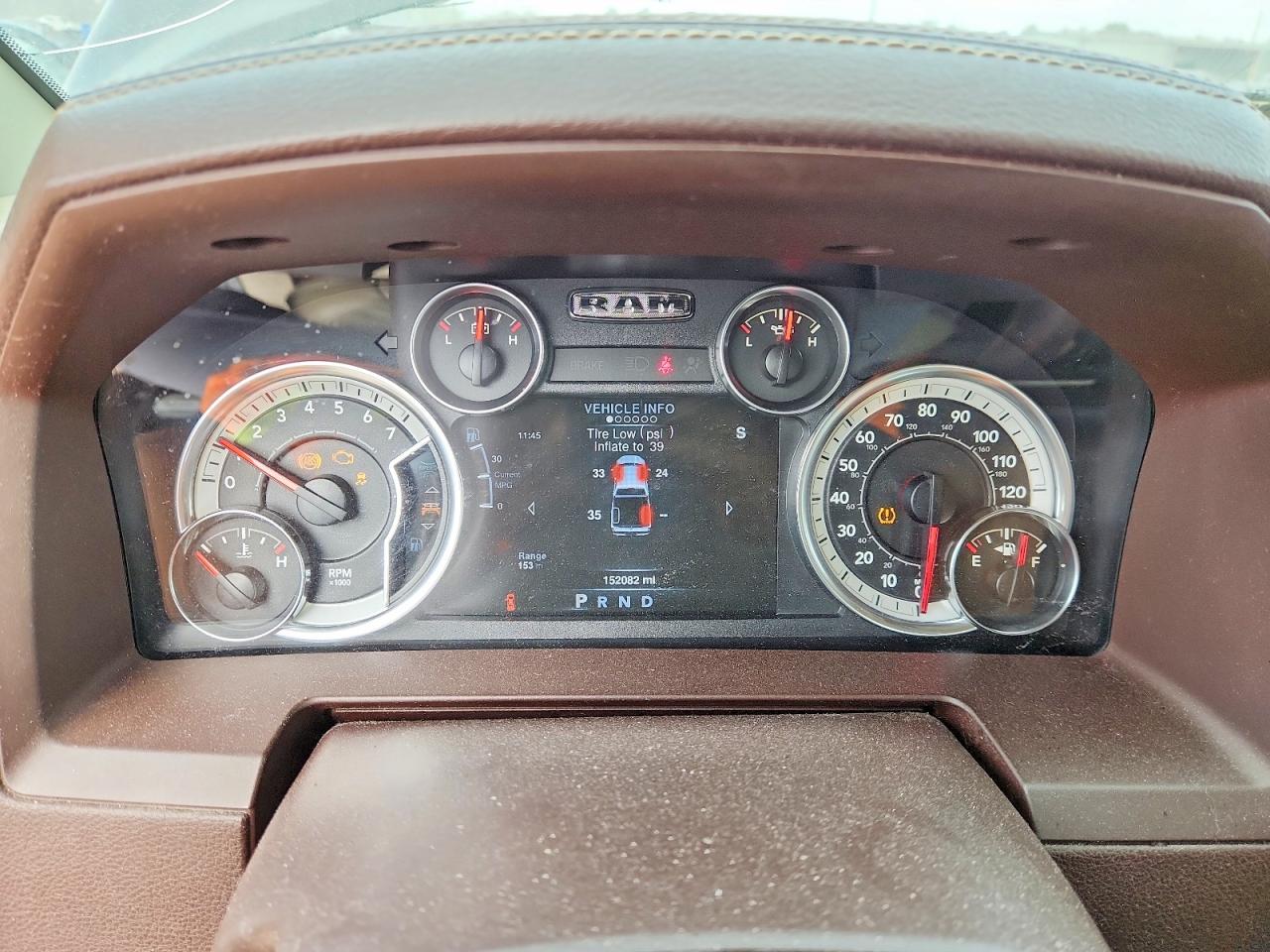 2013 RAM 1500 LARAMIE photo 9