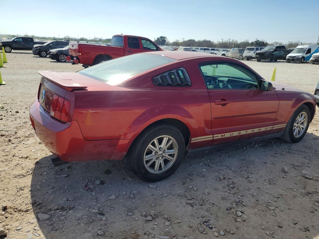 2007 FORD MUSTANG photo 3