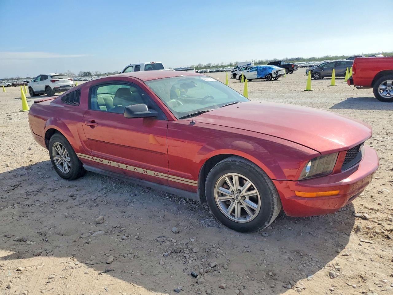 2007 FORD MUSTANG photo 4