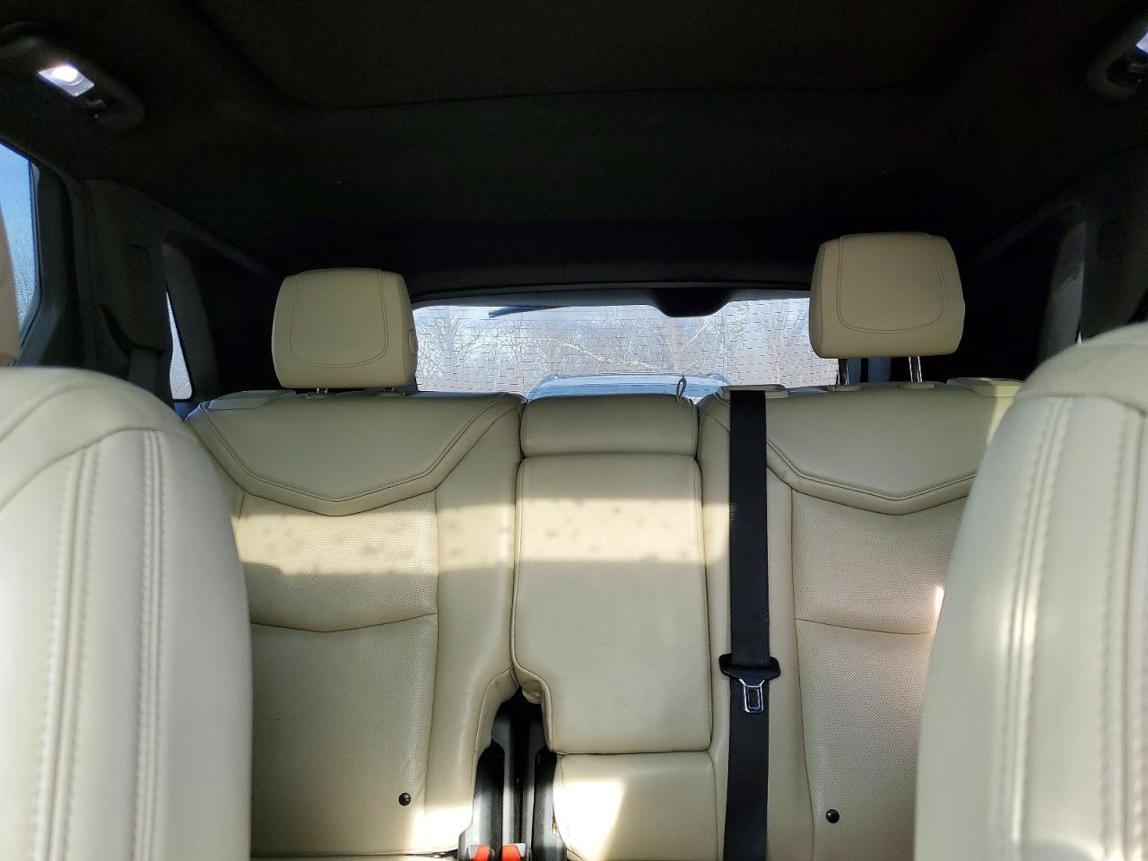 2017 CADILLAC XT5 LUXURY photo 10