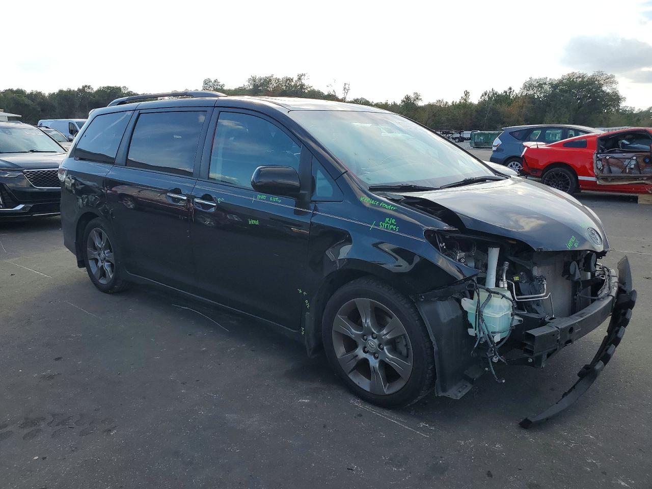 2015 TOYOTA SIENNA SPORT photo 4