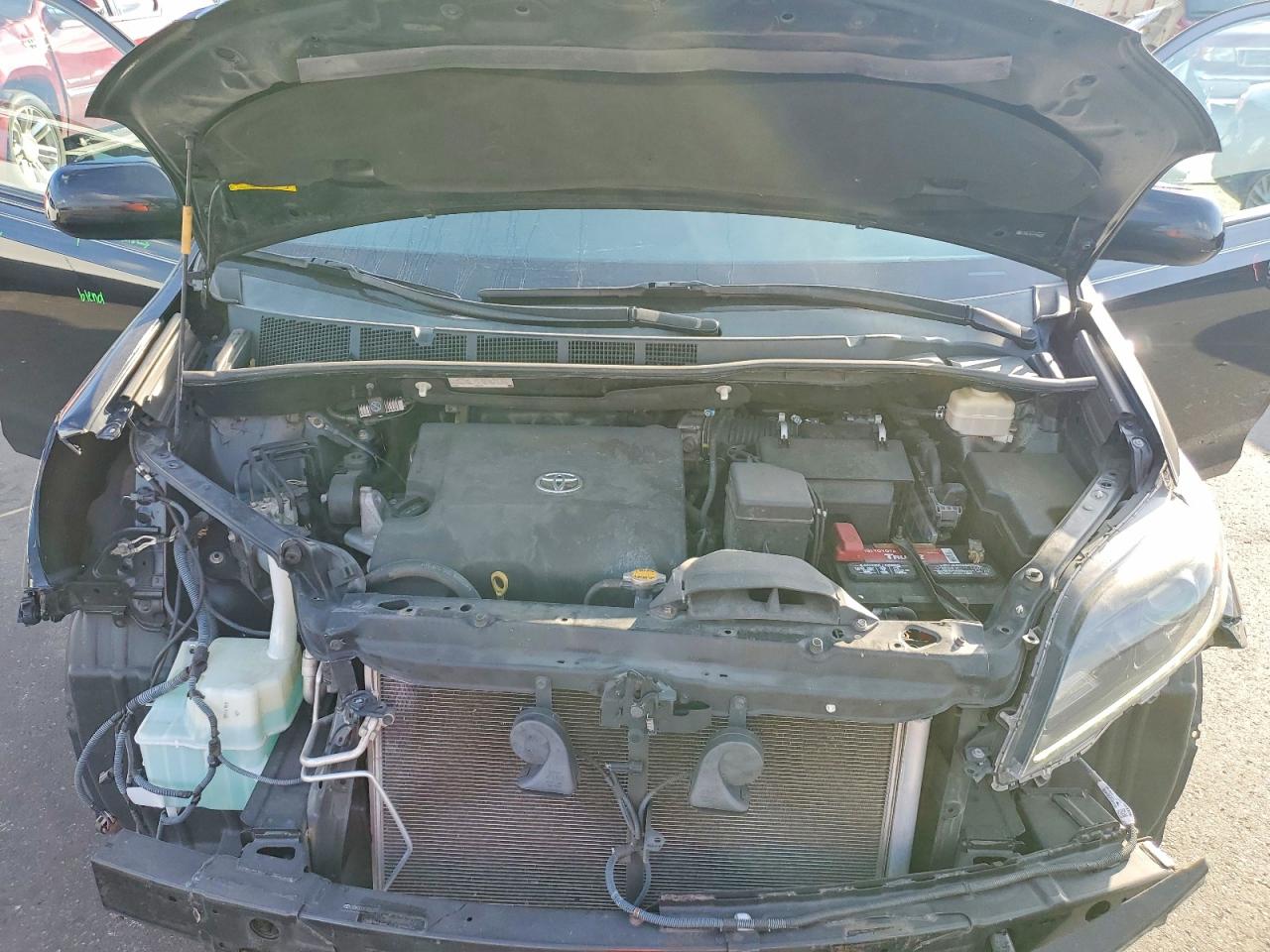 2015 TOYOTA SIENNA SPORT photo 12