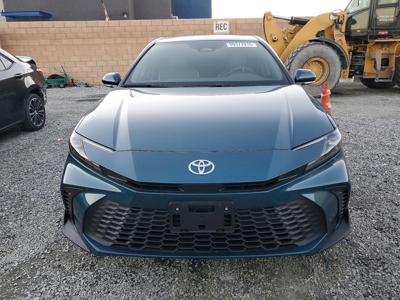2026 TOYOTA CAMRY XSE photo 5