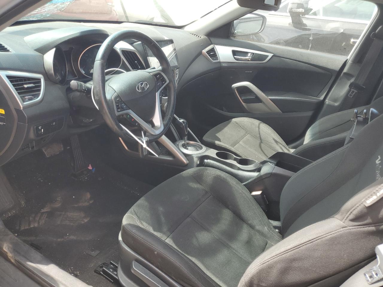 2013 HYUNDAI VELOSTER photo 7