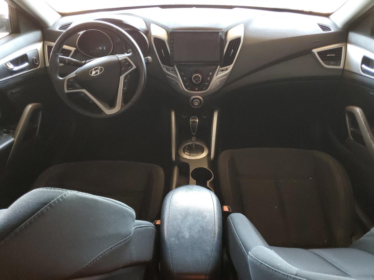 2013 HYUNDAI VELOSTER photo 8
