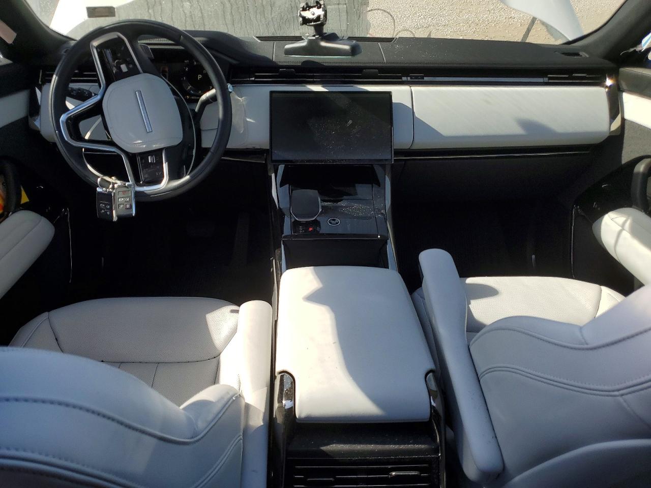 2024 LAND ROVER RANGE ROVER SPORT SE photo 8