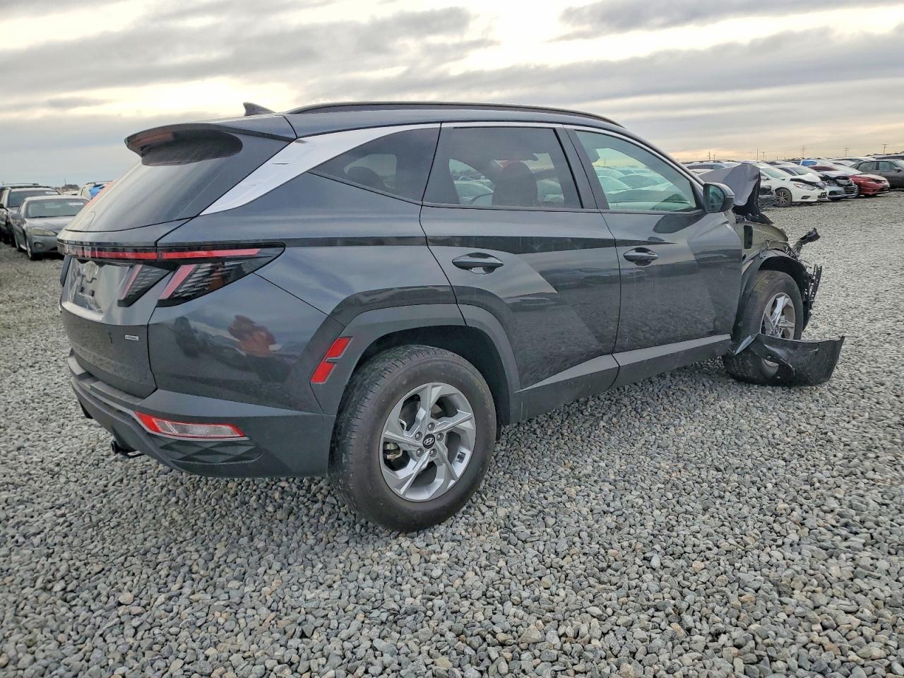 2022 HYUNDAI TUCSON SEL photo 3