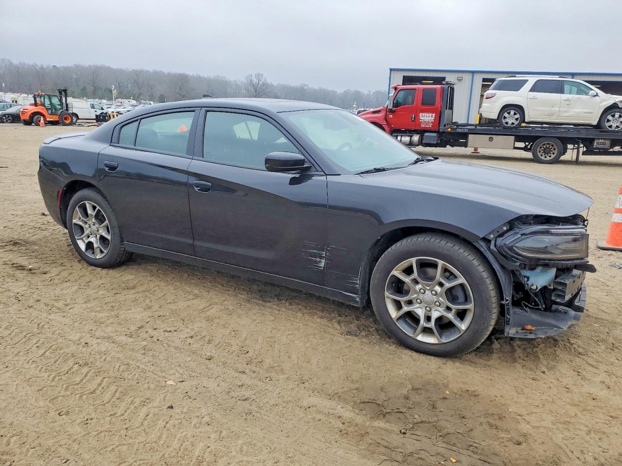 2015 DODGE CHARGER SXT photo 4