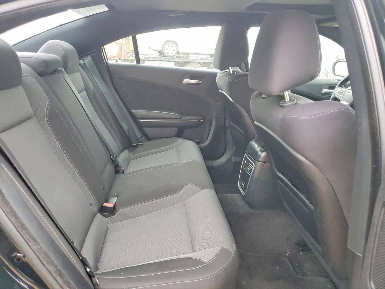 2015 DODGE CHARGER SXT photo 10