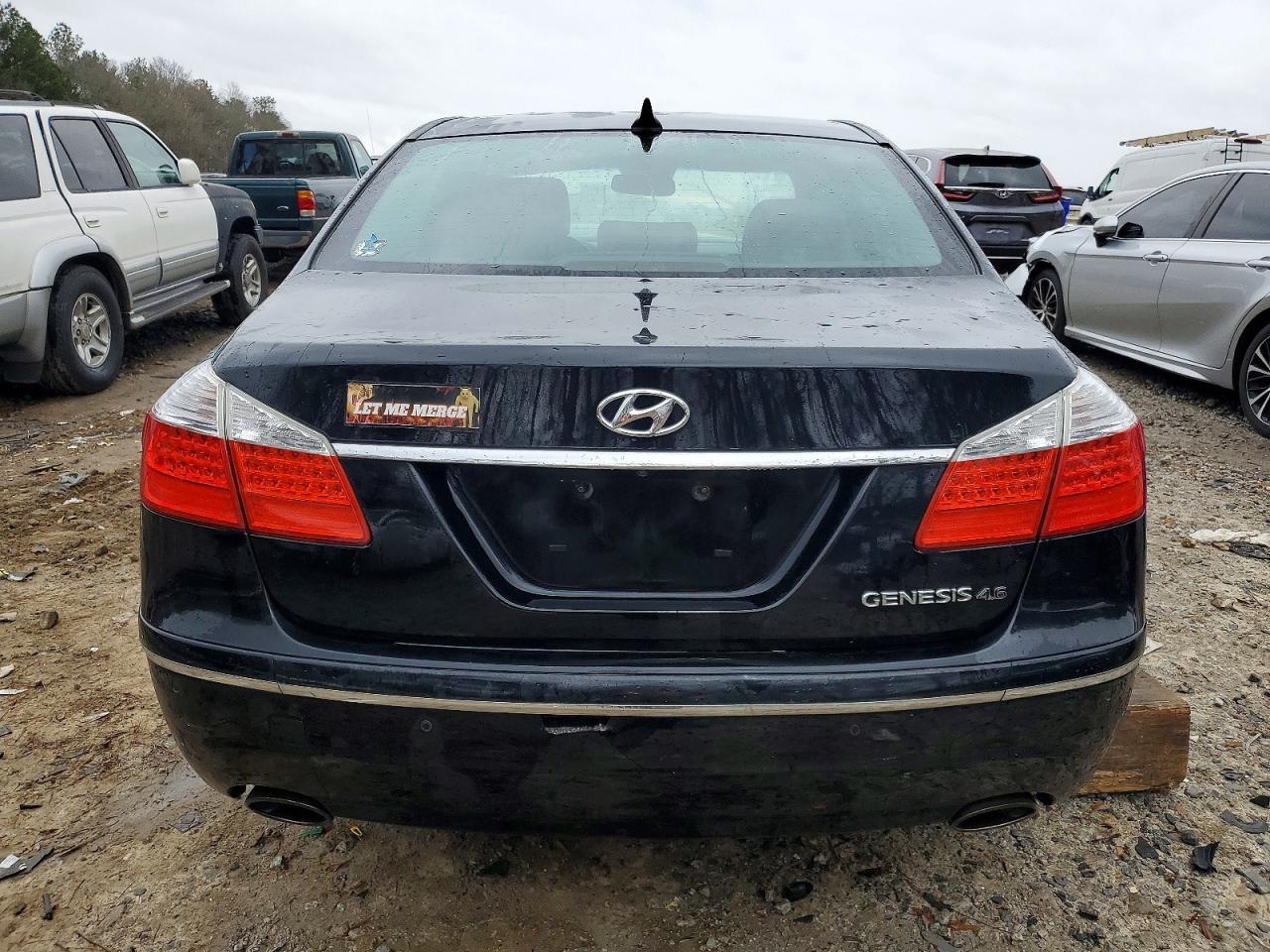 2011 HYUNDAI GENESIS 4.6L photo 6