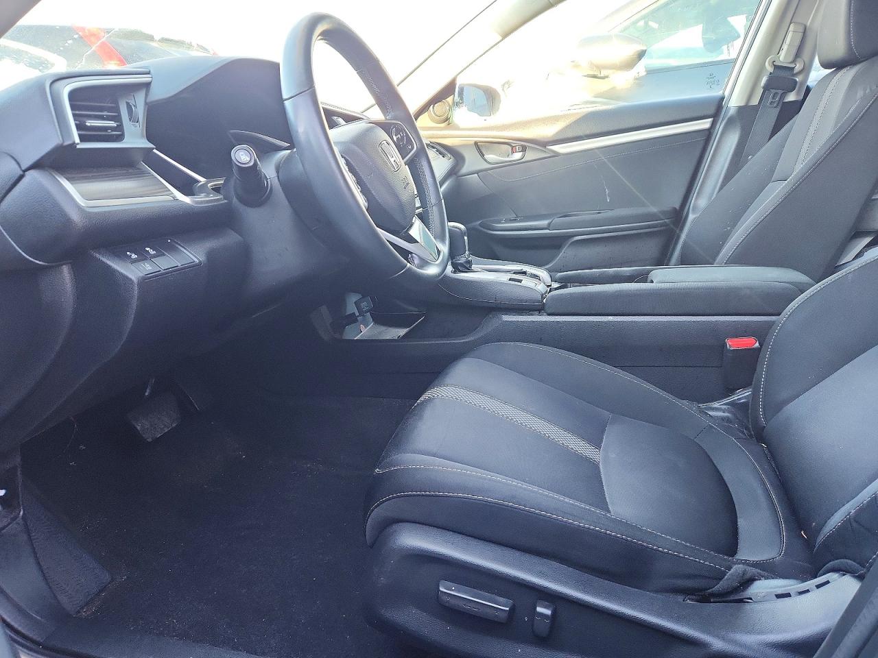 2020 HONDA CIVIC EX photo 7