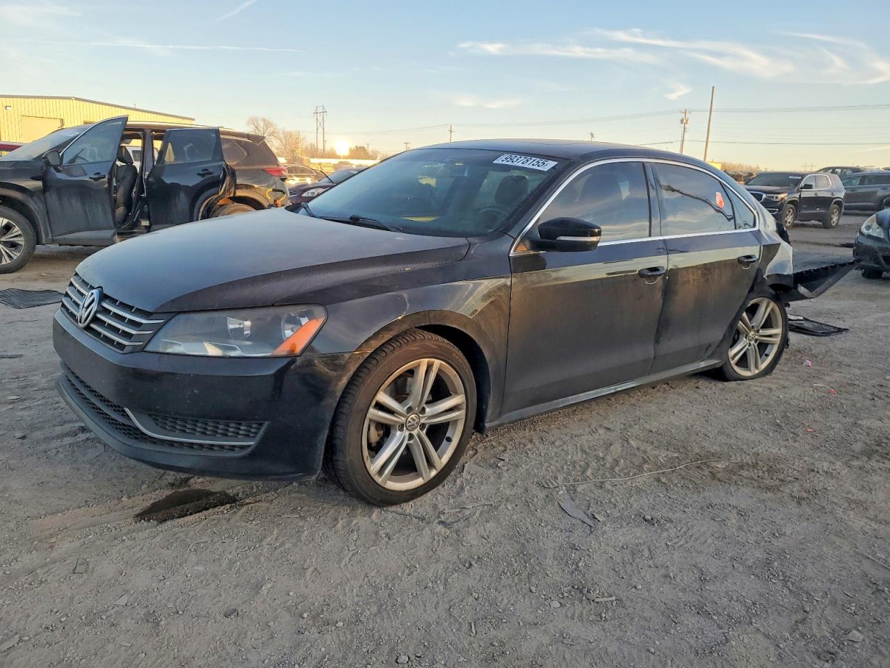 2014 VOLKSWAGEN PASSAT