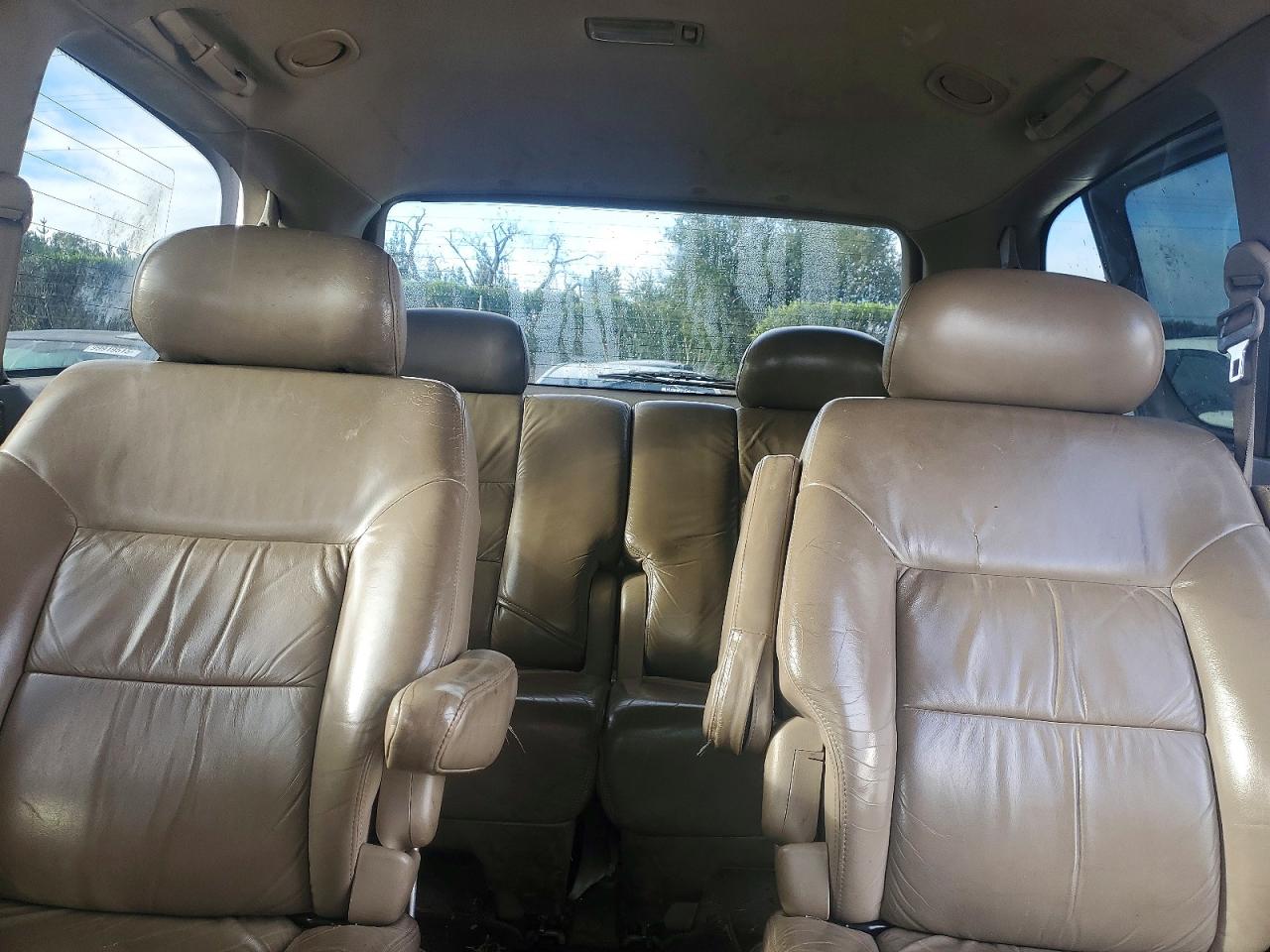 1999 TOYOTA SIENNA LE photo 19