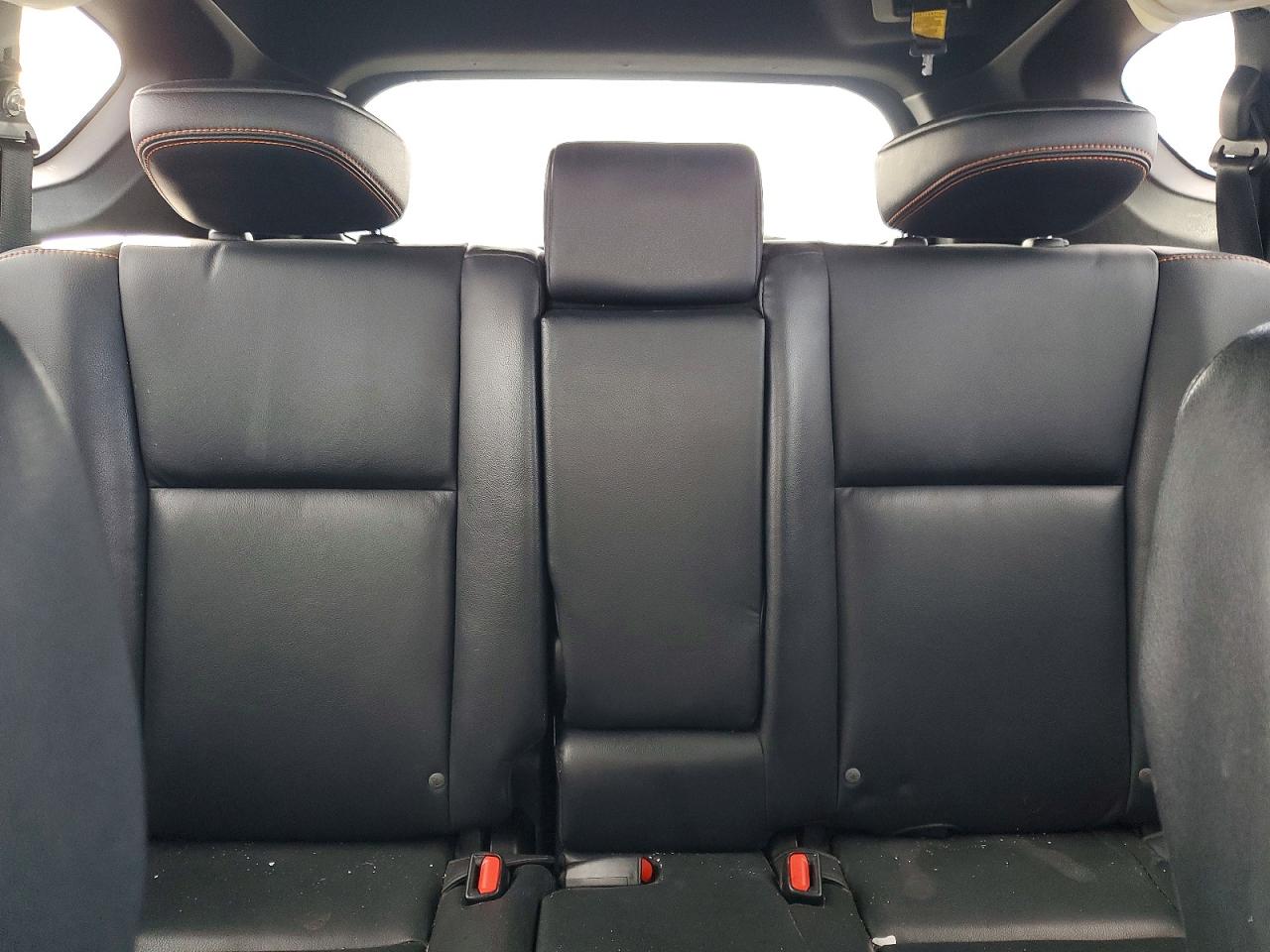 2016 TOYOTA RAV4 SE photo 10
