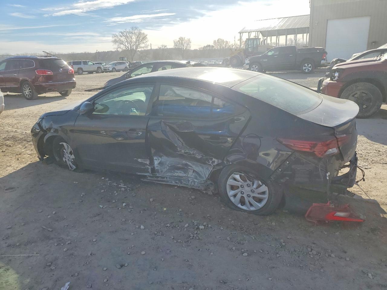 2019 HYUNDAI ELANTRA SE photo 2