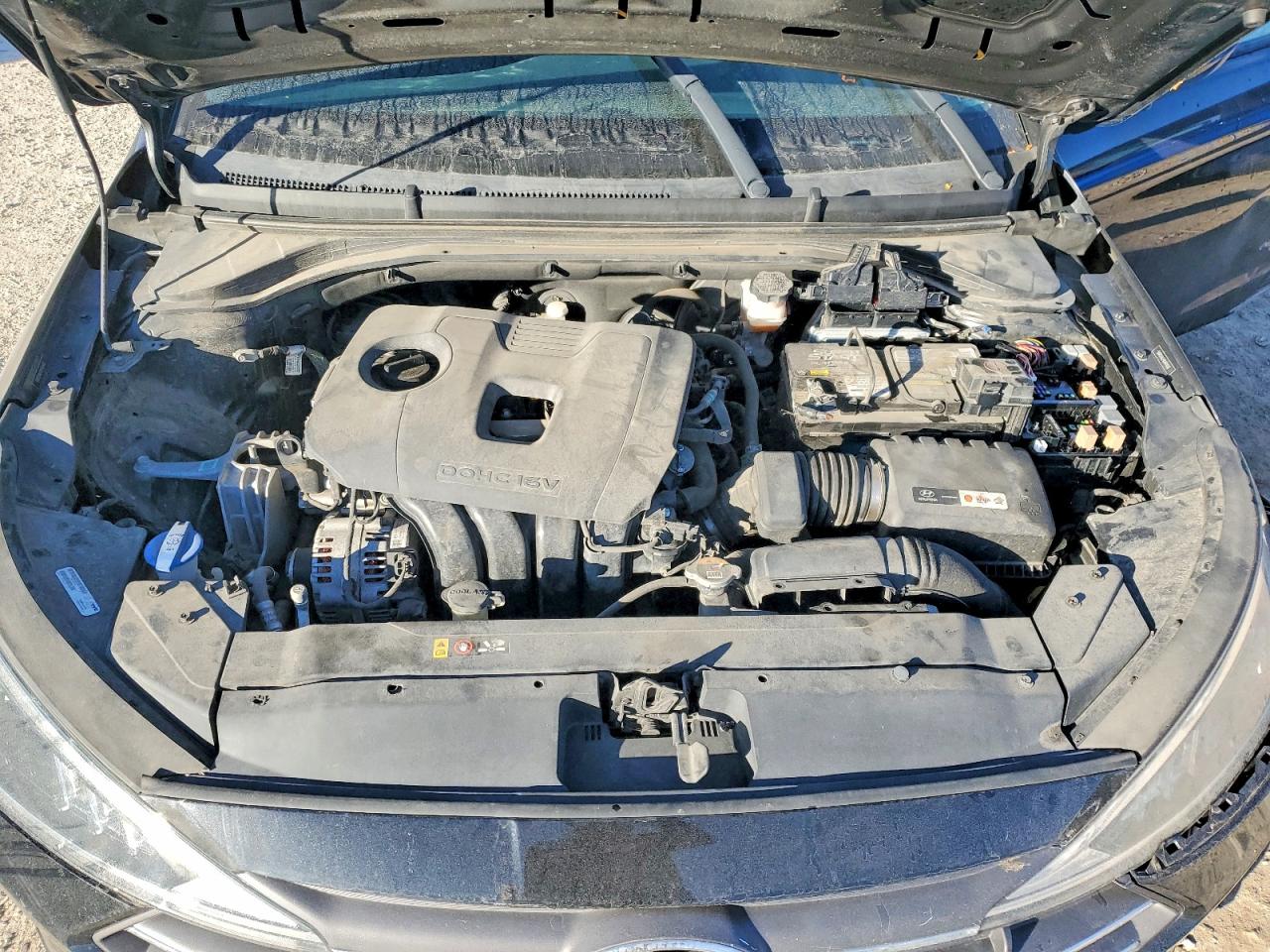 2019 HYUNDAI ELANTRA SE photo 11
