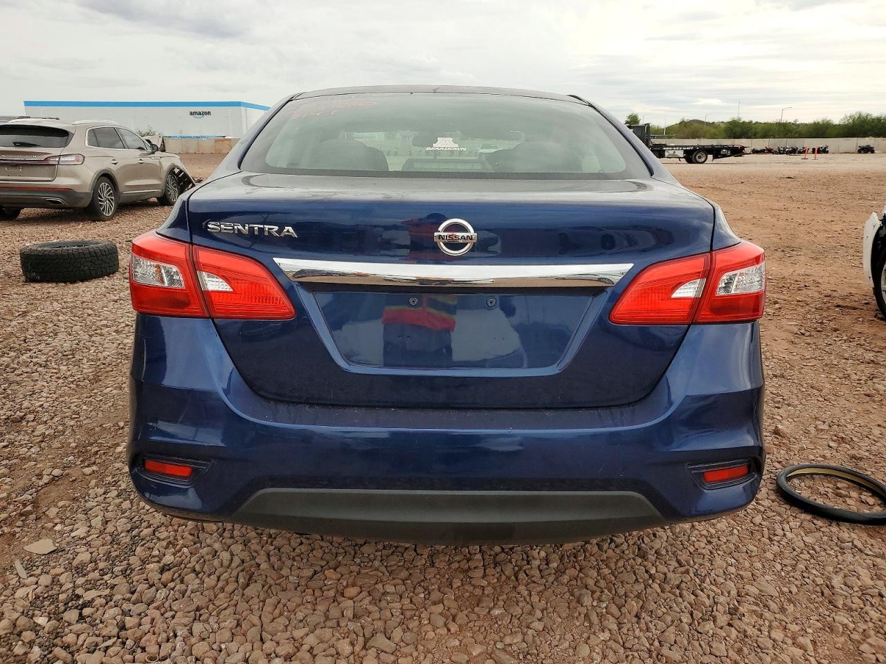 2019 NISSAN SENTRA S photo 6