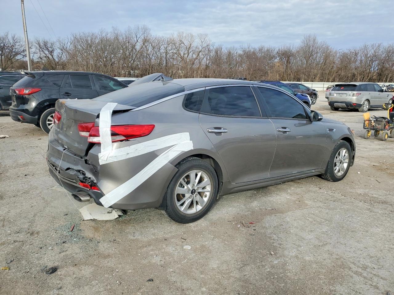 2018 KIA OPTIMA LX photo 5