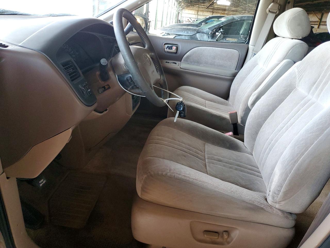 2000 TOYOTA SIENNA LE photo 7
