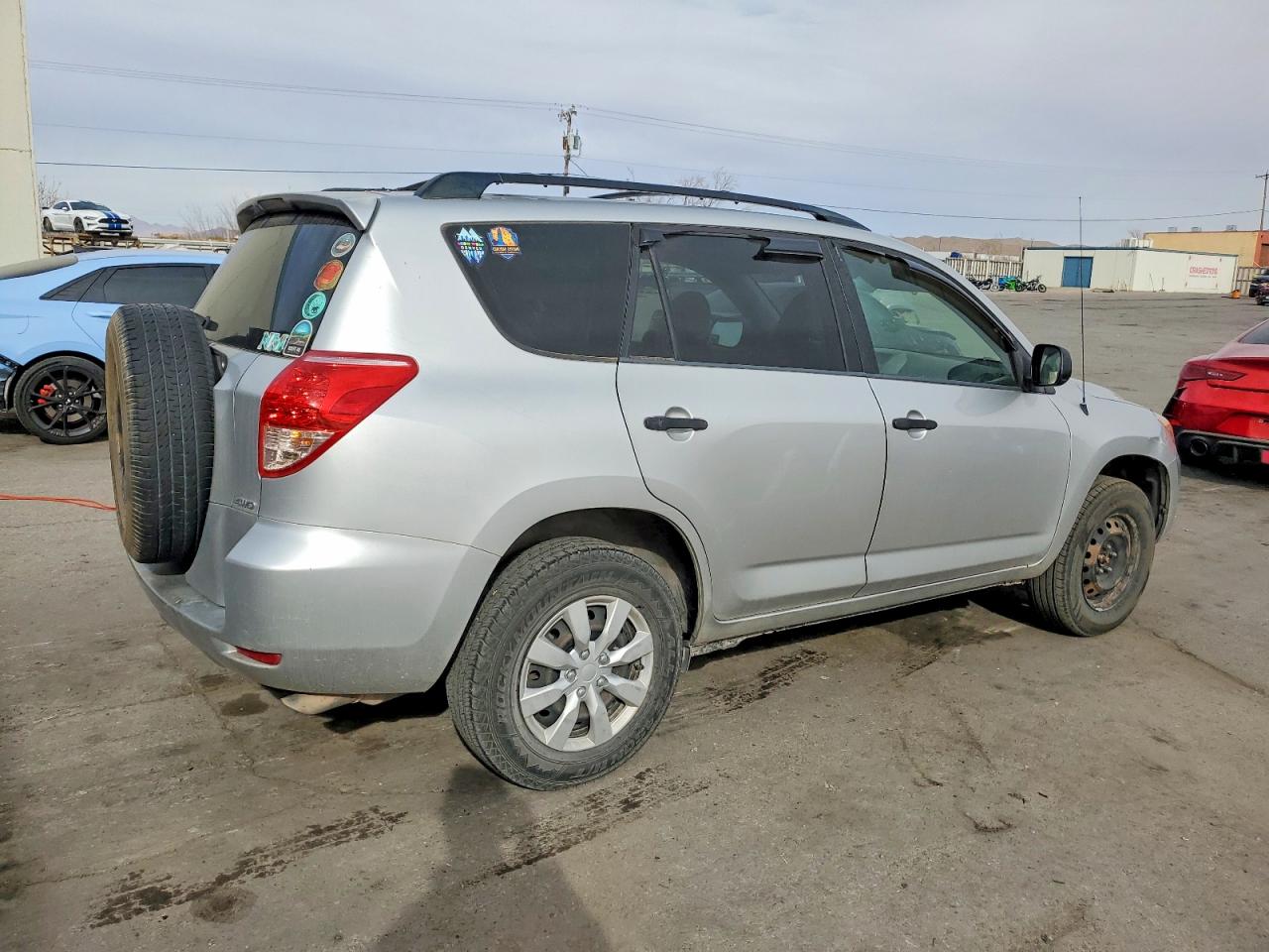 2007 TOYOTA RAV4 photo 3