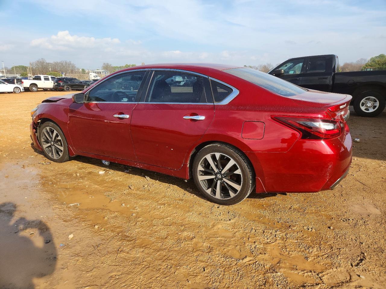 2018 NISSAN ALTIMA 2.5 SR photo 2