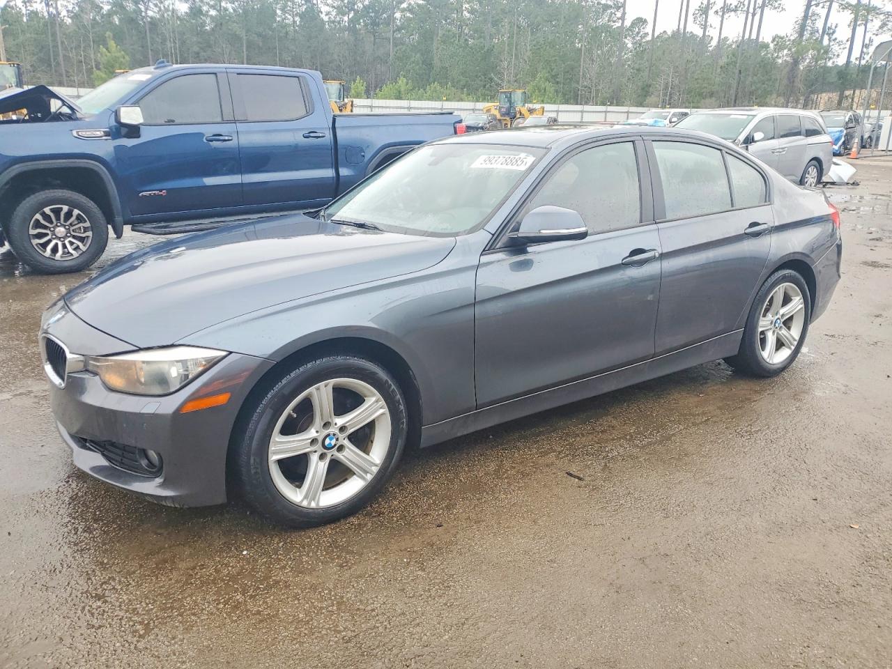 2015 BMW 320