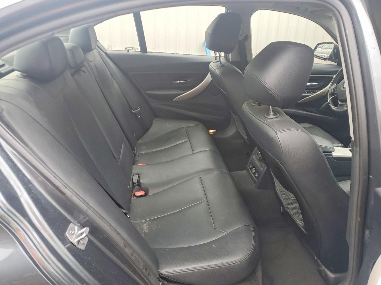 2015 BMW 320 I photo 10