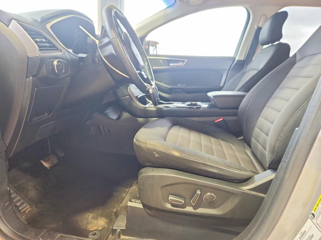 2018 FORD EDGE SEL photo 13