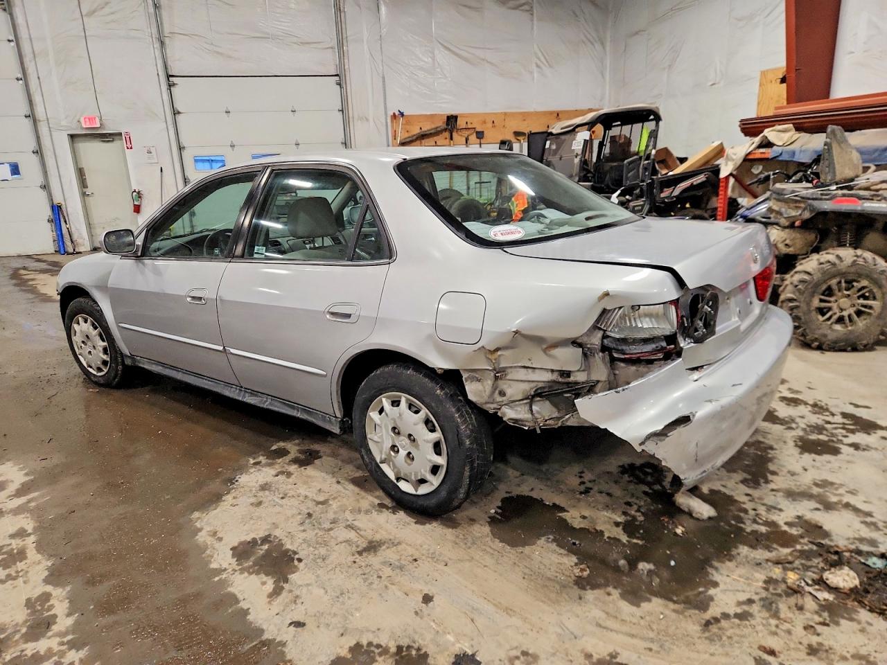 2002 HONDA ACCORD LX photo 2