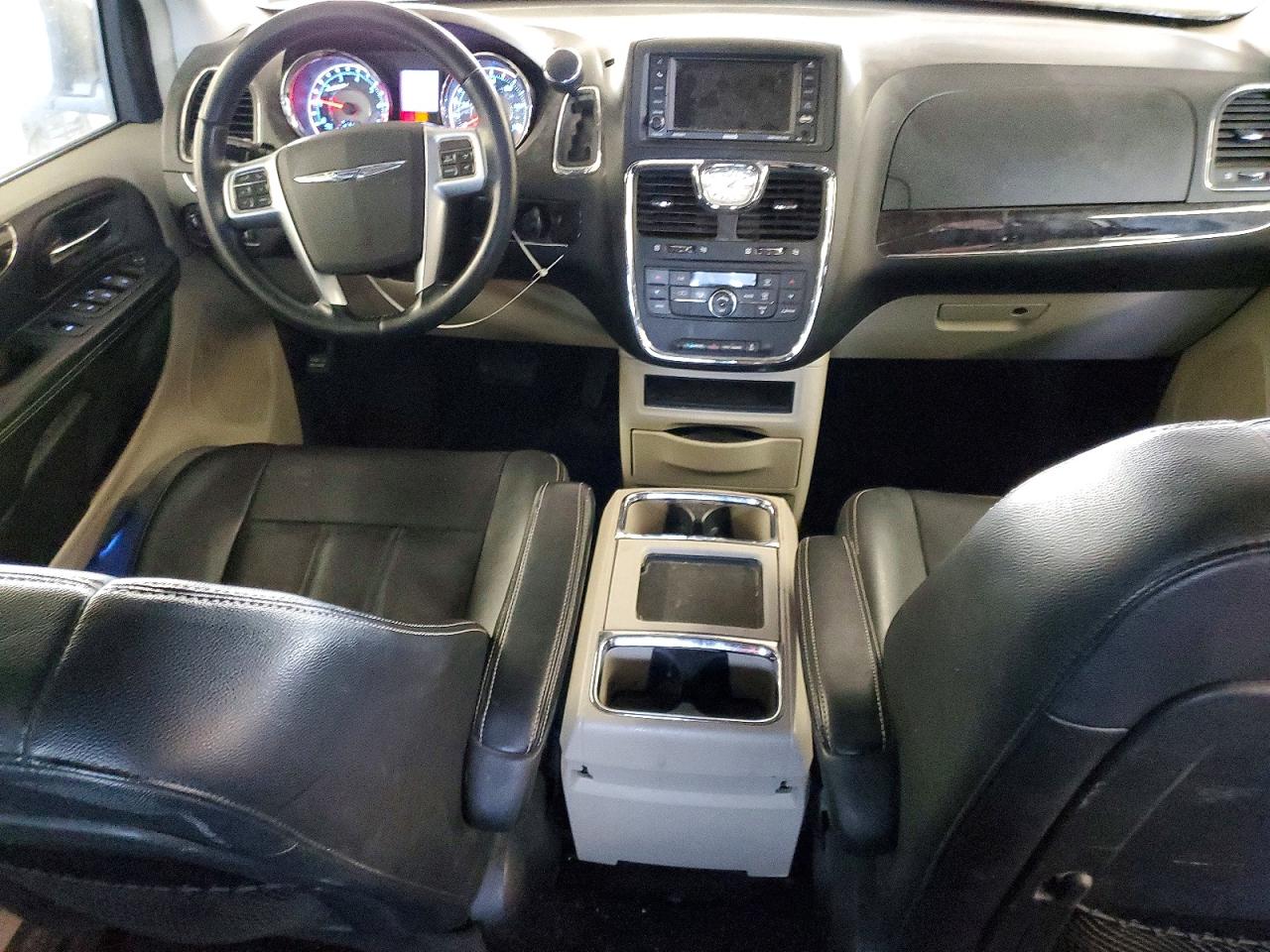 2012 CHRYSLER TOWN & COUNTRY TOURING photo 15
