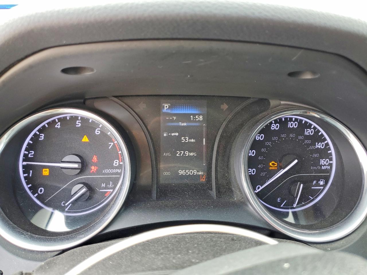 2019 TOYOTA CAMRY L photo 9
