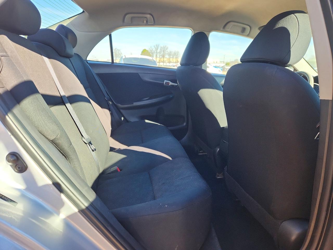 2009 TOYOTA COROLLA BASE photo 10