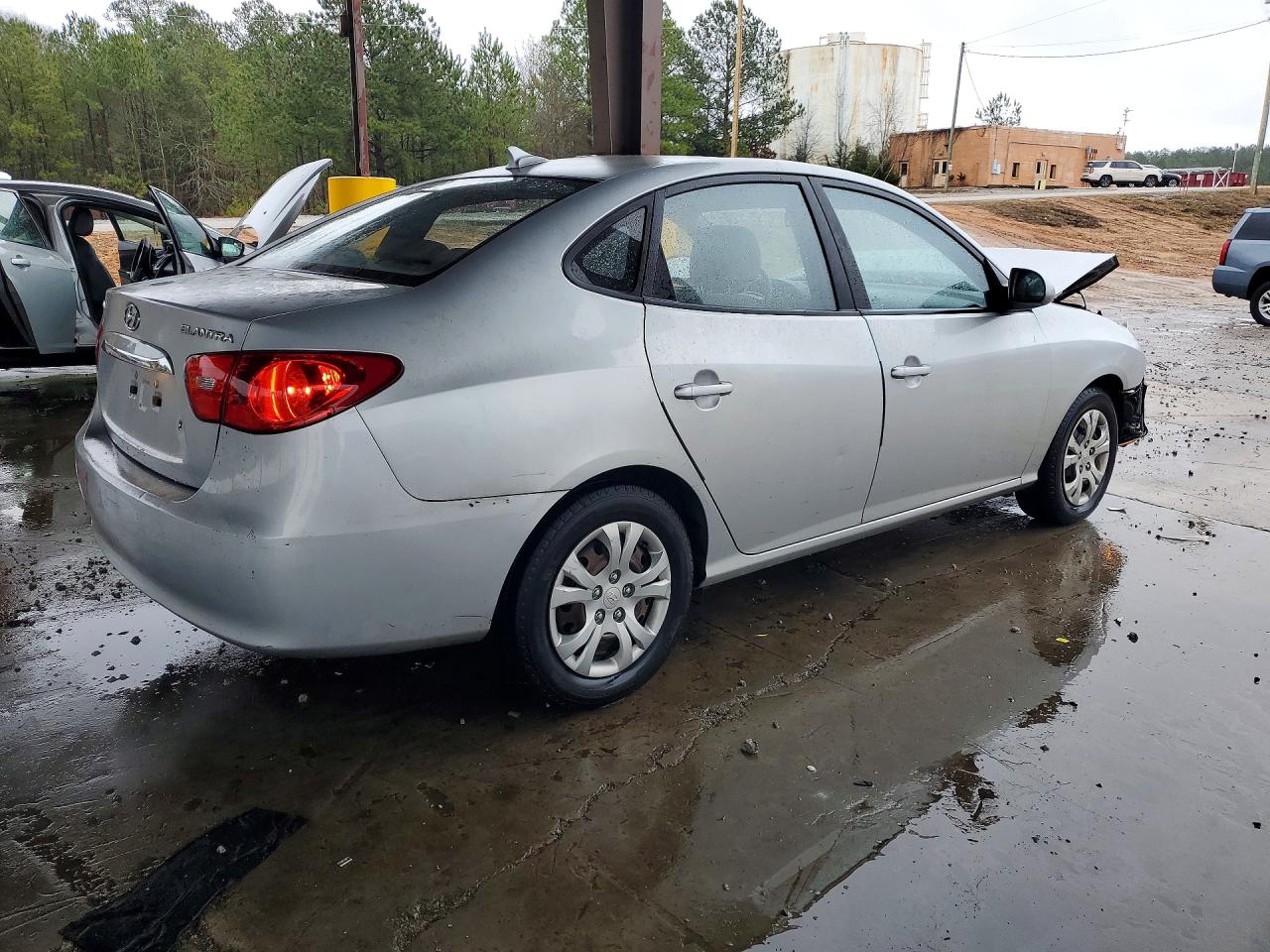 2010 HYUNDAI ELANTRA BLUE photo 3