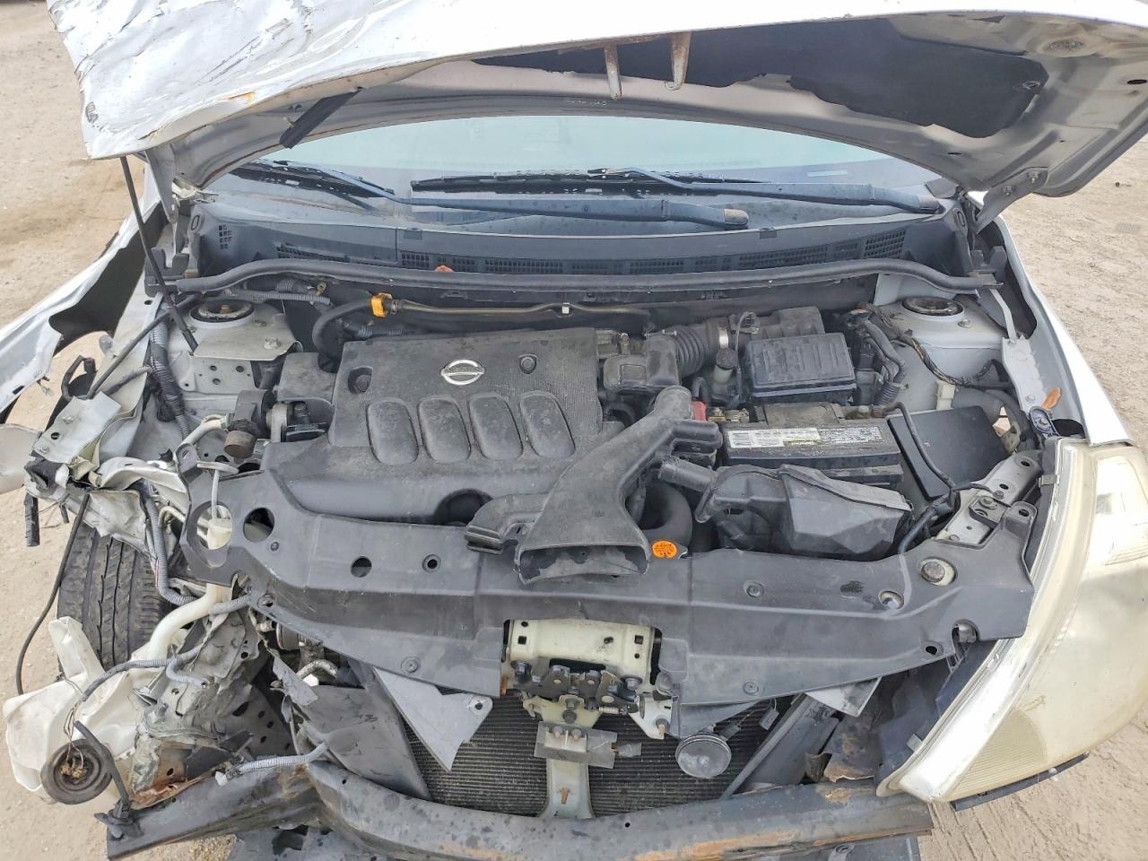 2011 NISSAN VERSA photo 11