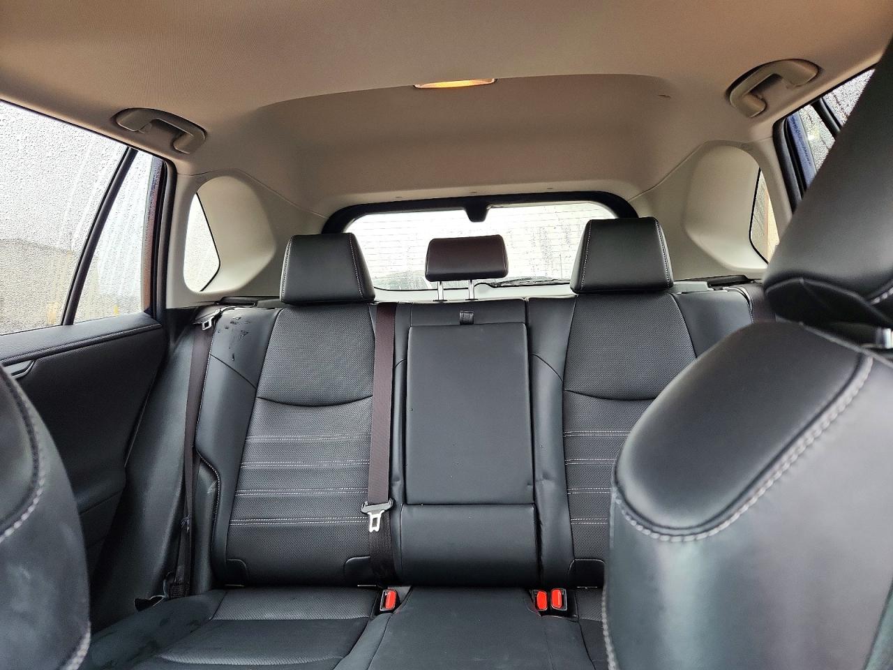 2021 TOYOTA RAV4 LIMITED photo 10