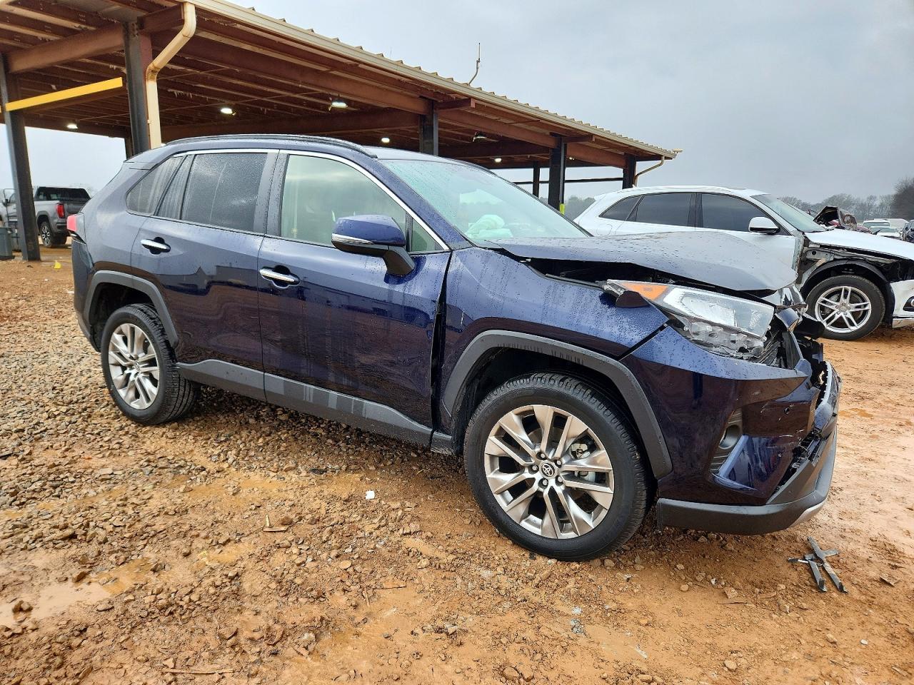 2021 TOYOTA RAV4 LIMITED photo 4